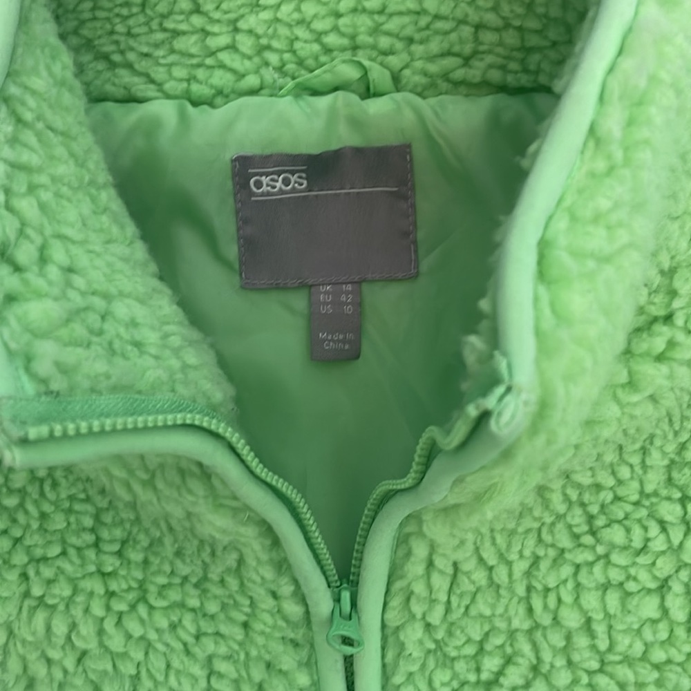 ASOS DESIGN zip through Fleece Jacket in Lime - Picture 7 of 9